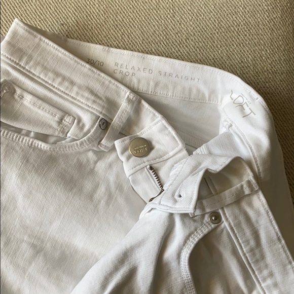 Loft - white Capri Jeans - Size 10 - Picture 2 of 2